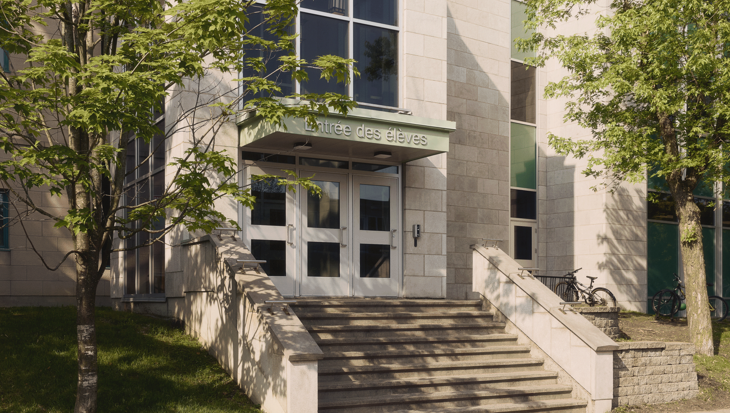 BC_CJE_CaseStudy_RevealLogosSurPhoto